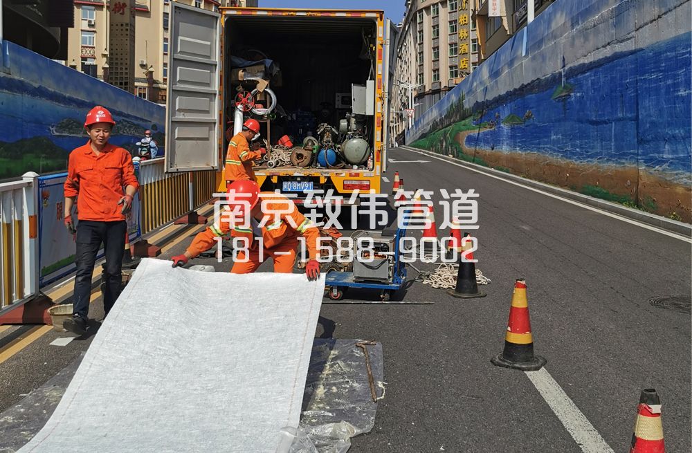金典市政箱货设备